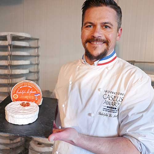 【MOF ロドルフ ムニエ熟成】カマンベール ド ノルマンディーAOP