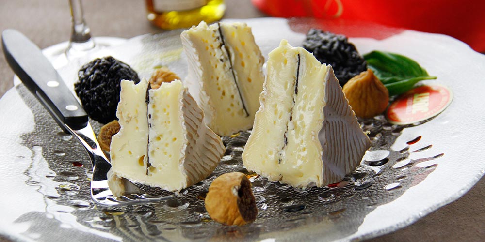 カマンベール・アフィネ・オ・トリュフ