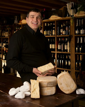 セルジョ・モーロ氏