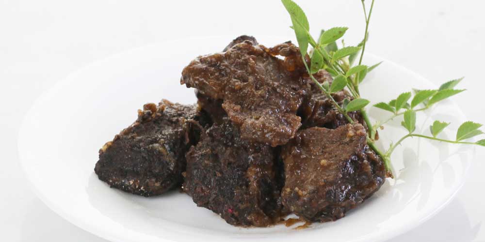 佐賀牛頬肉の赤ワイン煮込み