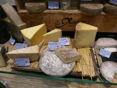 ブルゴン氏と工房・お店