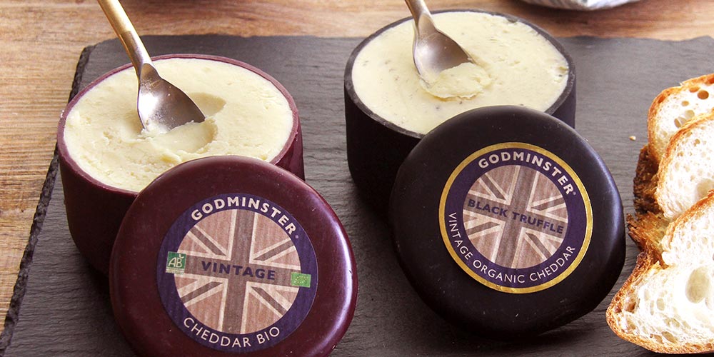 ゴッドミンスター】ヴィンテージ チェダー ラウンド＆トリュフ 約200g