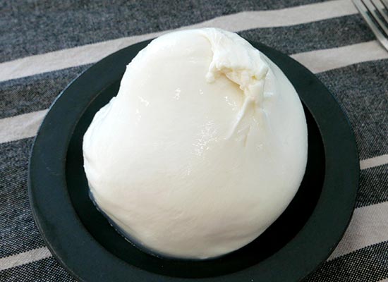 トリュフ ブッラータ