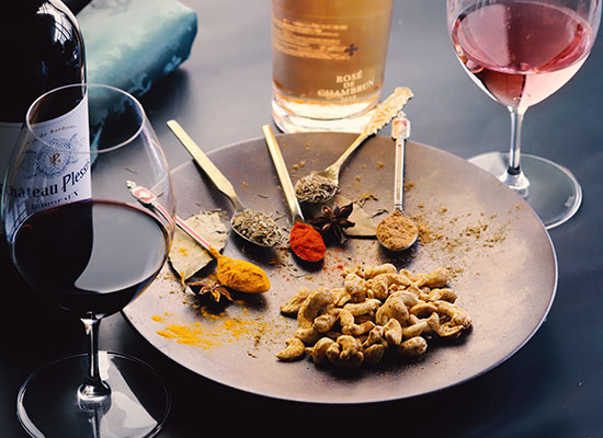 プレミアムグルメナッツ ソムリエ＜特製スパイスカリーカシュー＞