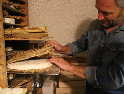 ブリー・ド・モーAOP とMOF熟成士 フランソワ・ブルゴン氏