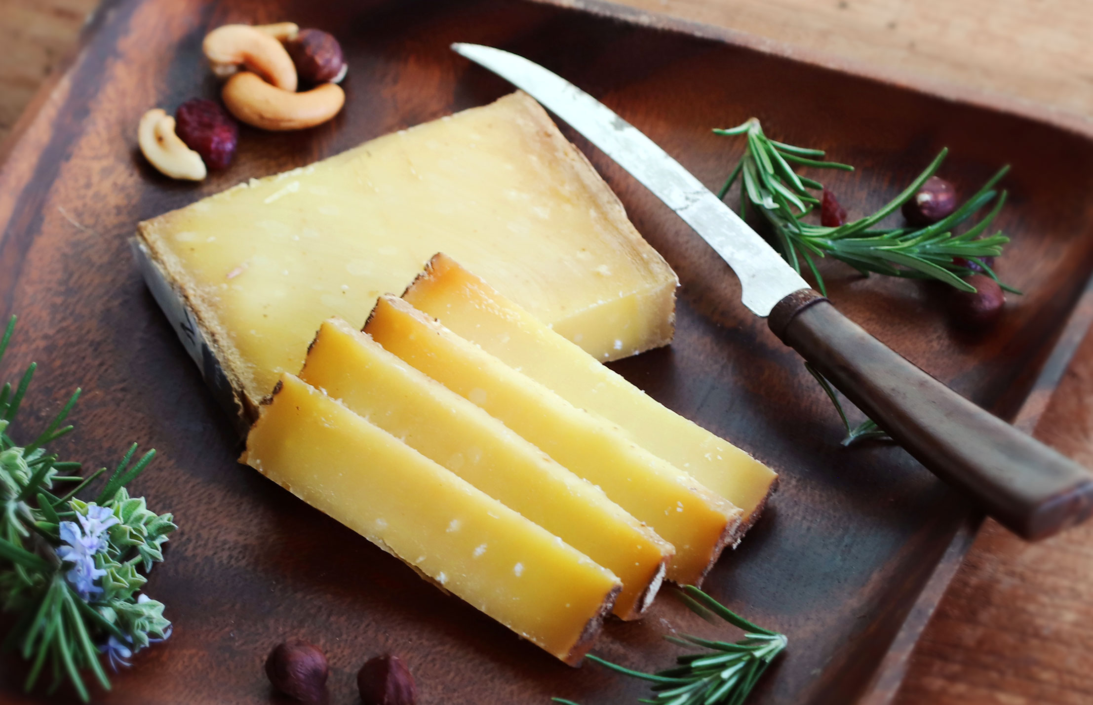 チーズ熟成士の巨匠アレオス熟成】長熟成チーズセット / 世界のチーズ