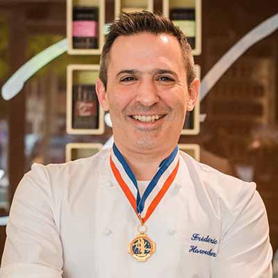 M.O.F.ショコラティエ フレデリック・アヴェッカー